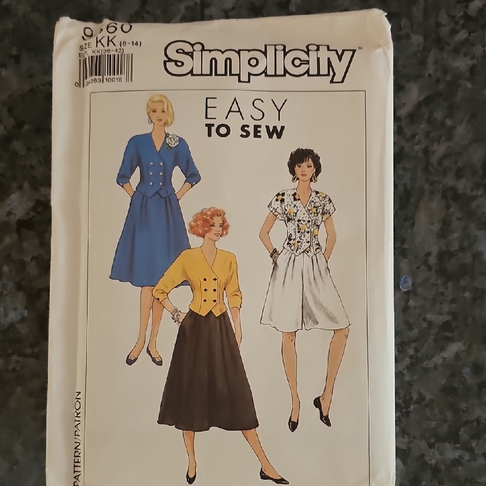 1989 Simplicity A-Line Skirt Pattern in Blue, Yellow, and White Pattern # 9560